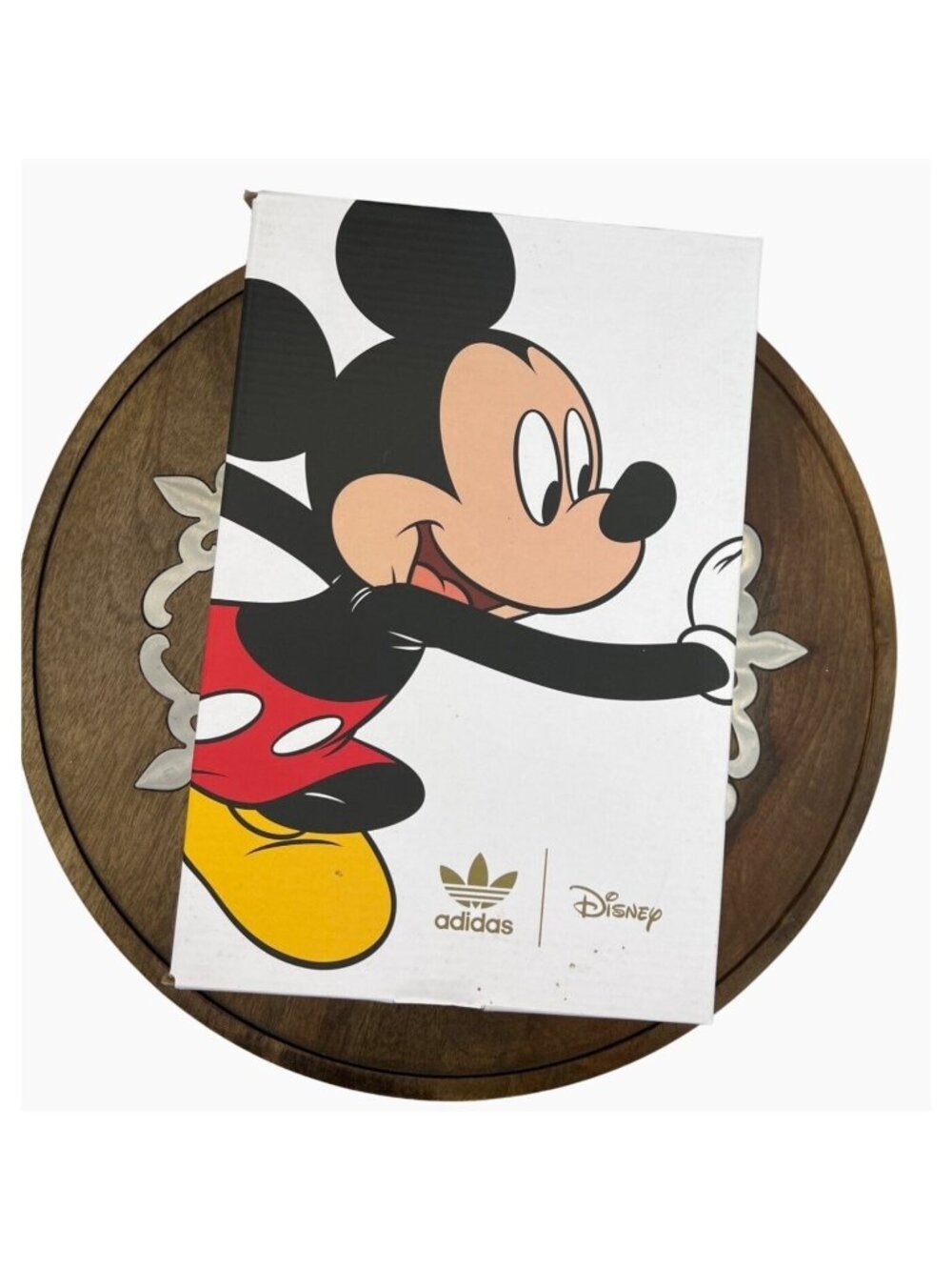 adidas Disney Mickey Mouse Superstar FW2901 Mens 6 Womens 7 NWT Box